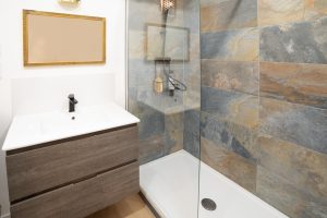 photos de rénovation salle de bain